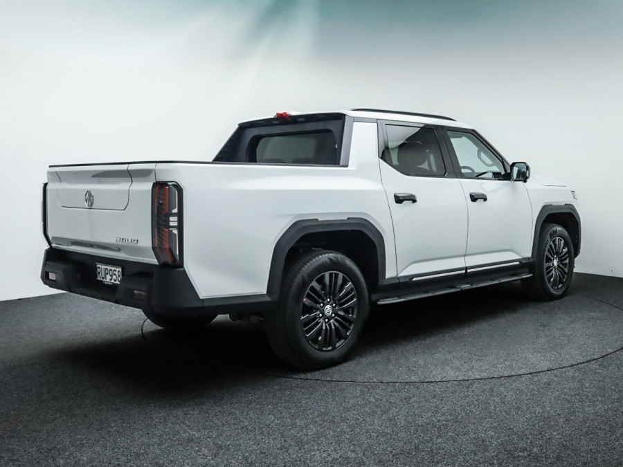 2026 MG U9 Explore Pro Ute Image 8