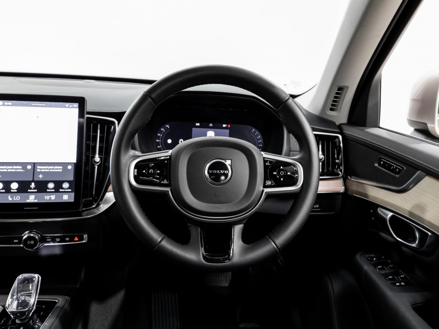 2025 Volvo XC90 L Series B5 Plus 2.0Pmht SUV Image 16
