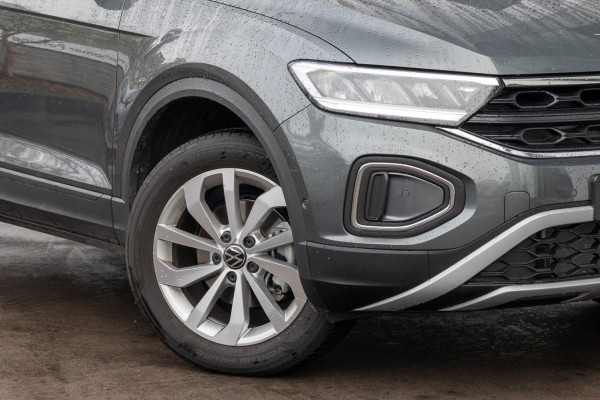 2025 Volkswagen T-Roc D11 CityLife SUV Image 6
