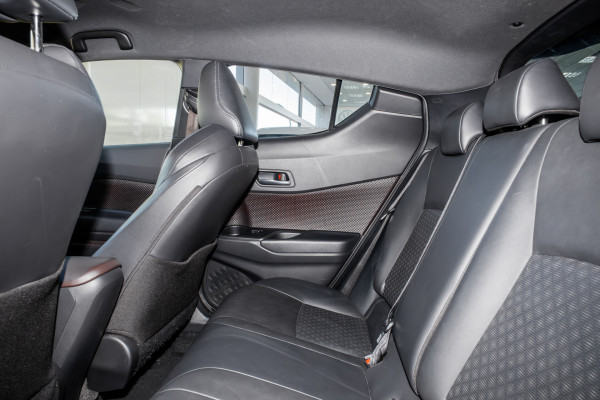 2019 Toyota C-HR NGX10R Koba SUV Image 9