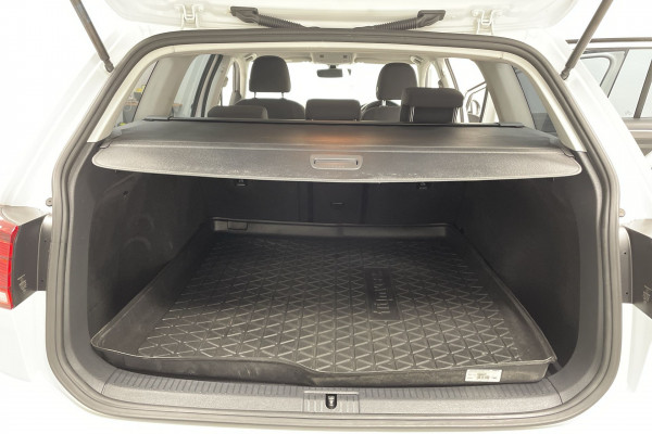 2018 Volkswagen Vw Golf 110TSI - Comfortline Wagon Image 5