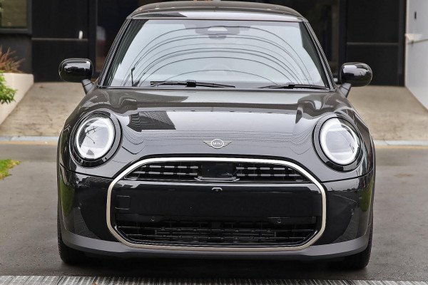 2026 MINI Cooper F66 C Favoured Hatch image 2