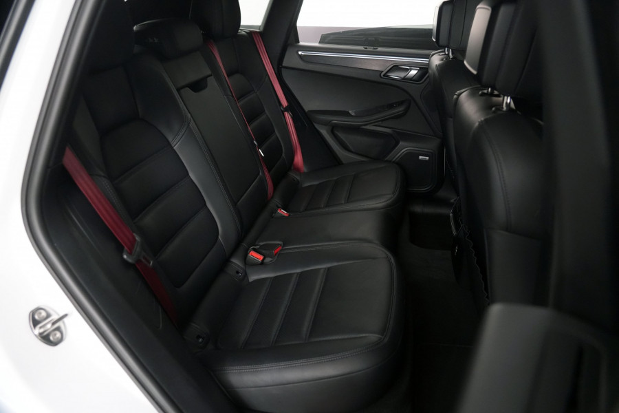 2021 Porsche Macan GTS SUV Image 37