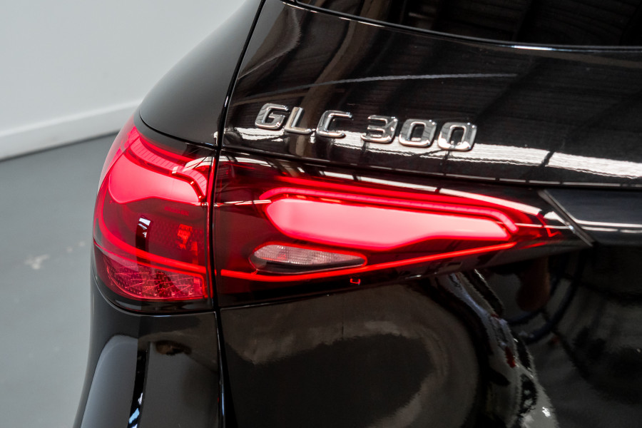 2025 Mercedes-Benz GLC-Class GLC300 SUV