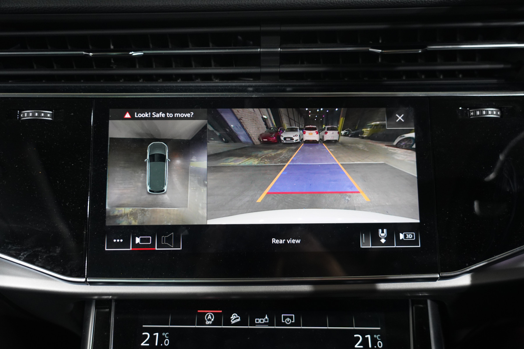 2020 Audi Q7 45 Tdi Quattro SUV Image 23