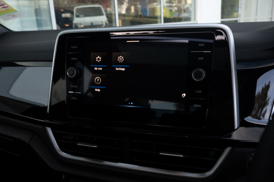 2025 Volkswagen T-Roc D11 140TSI R-Line SUV Image 19