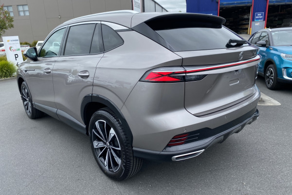 2026 MG HS Essence SUV Image 4