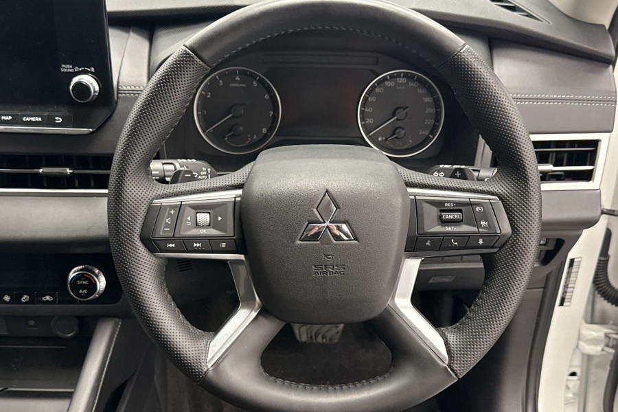 2023 MY24 Mitsubishi Outlander ZM LS SUV Image 18