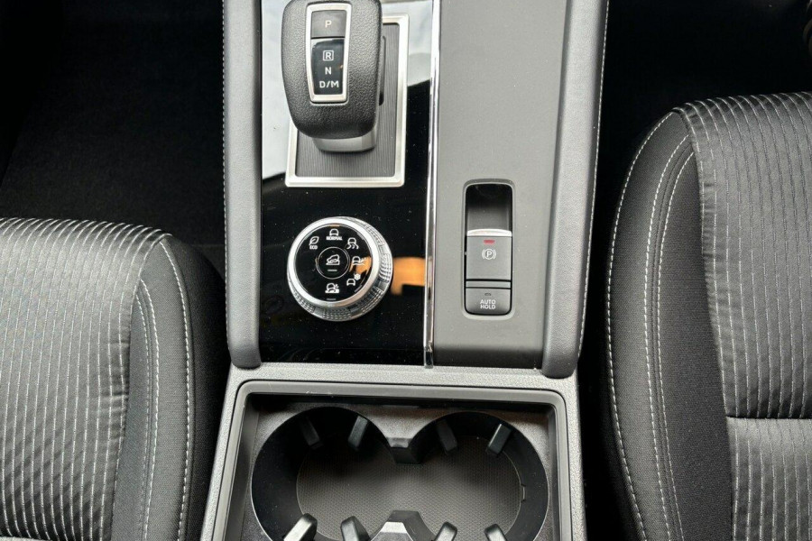 2024 Mitsubishi Outlander ZM ES SUV Image 30