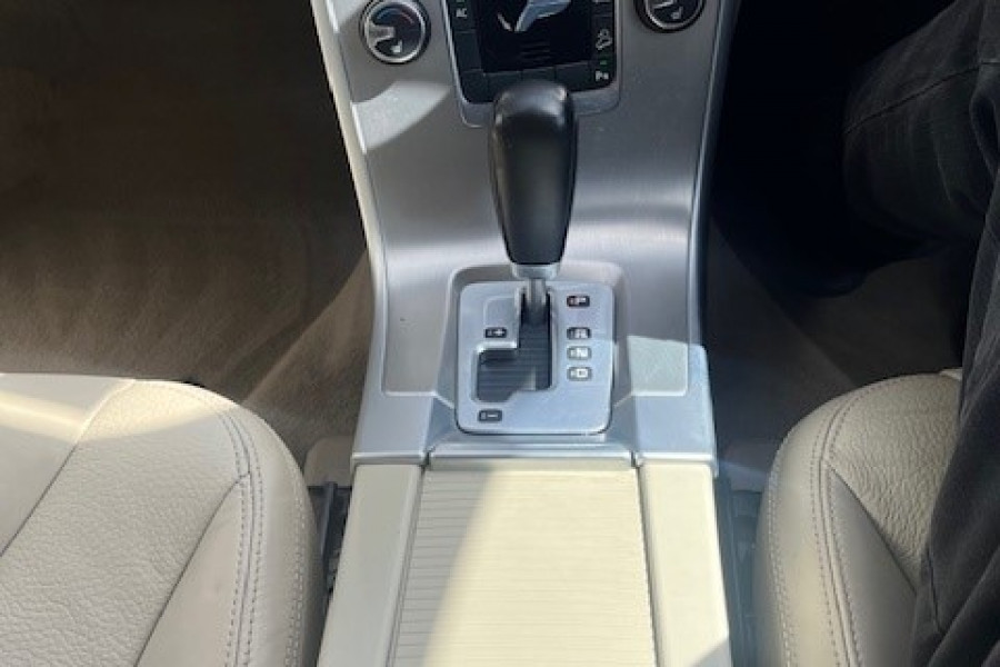 2011 MY13 Volvo XC60 DZ D5 SUV Image 25