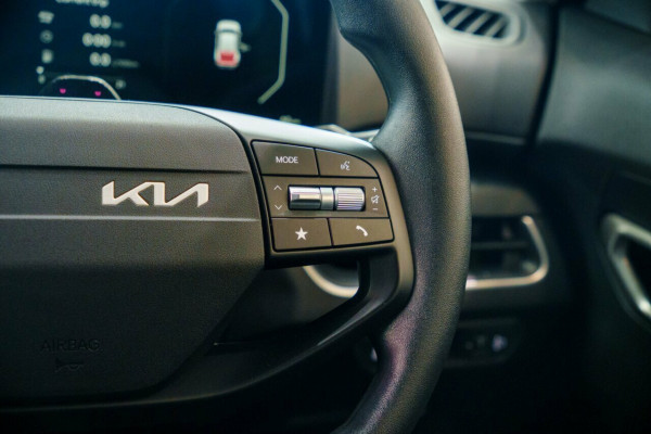 2025 MY26 Kia K4 CL4m Sport Hatch Image 9