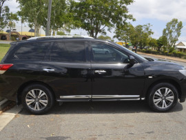 2016 MY17 Nissan Pathfinder R5 II Suv