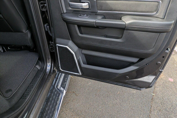 2023 Ram 2500 DJ Laramie Ute Image 5