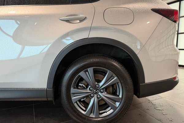 2024 Mazda CX-60 KH Series P50e Evolve SUV Image 8
