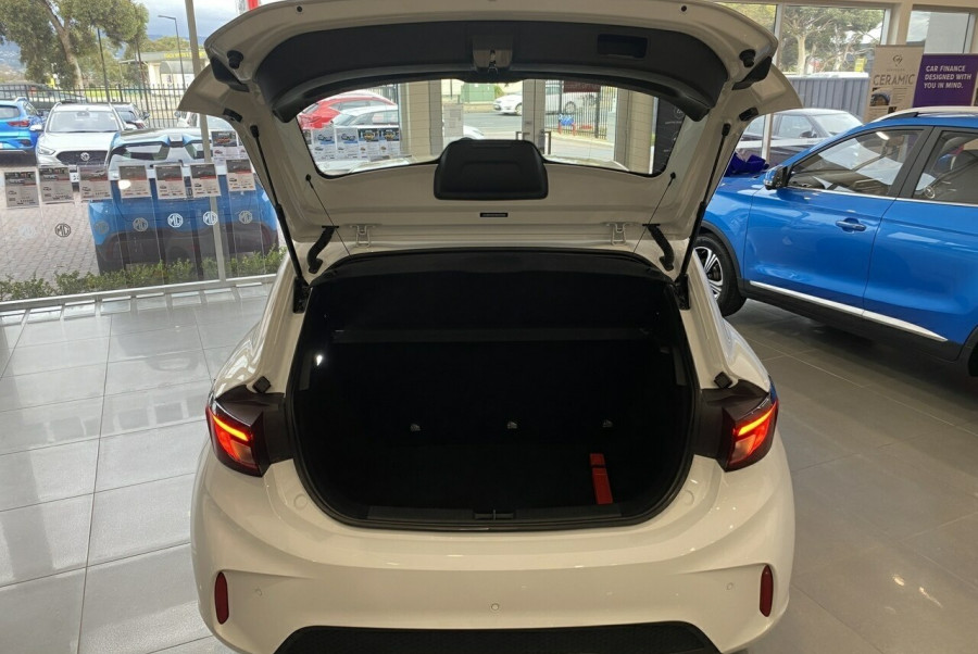 2024 MY25 MG MG3 ZP22 Essence Hybrid+ Hatch Image 7