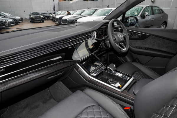2026 MY25 Audi SQ7 4M TFSI SUV