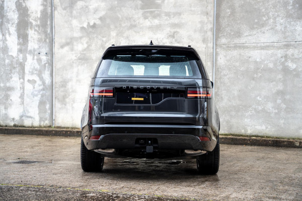 2025 Land Rover Discovery Series 5 D350 Dynamic SE SUV image 7