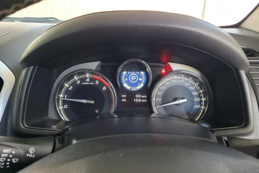 2018 MY17 Isuzu MU-X LS-U SUV Image 17