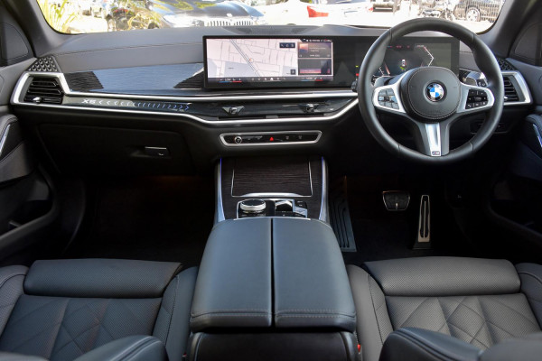 2025 BMW X5 G05 LCI xDrive30d M Sport SUV image 4