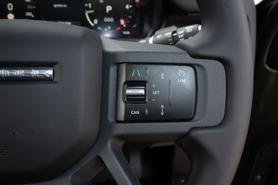 2026 Land Rover Defender L663 110 D350 X-Dynamic SE SUV
