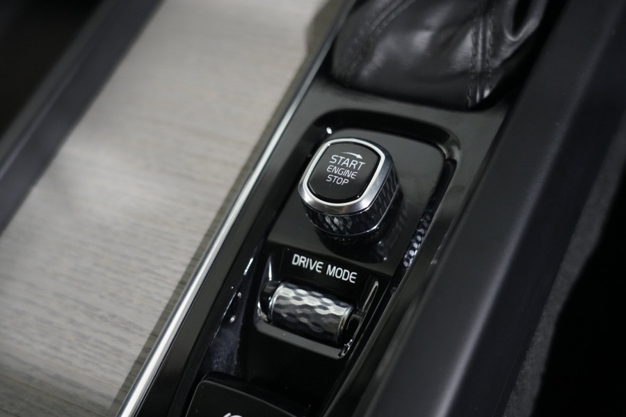 2020 Volvo XC60 UZ D4 Inscription SUV