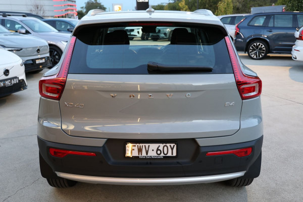 2026 Volvo XC40 XZ Plus B4 SUV Image 5