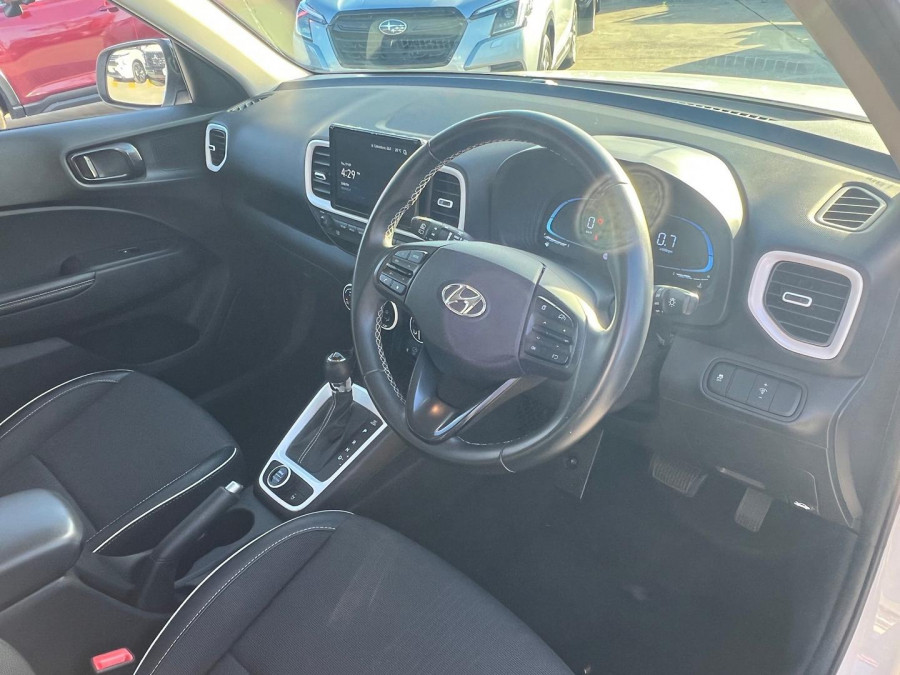 2023 Hyundai Venue QX.V5 Active SUV Image 13