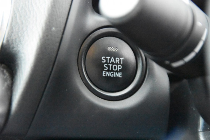 2017 Mazda 3 BN5238 SP25 Sedan Image 19