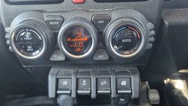 2020 Suzuki Jimny JB74 Coupe image 20