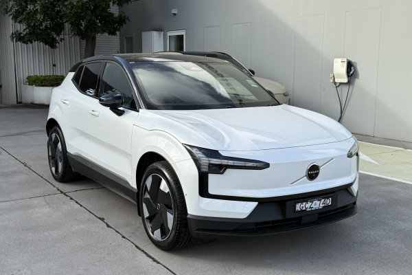 2026 Volvo EX30  Single Motor Extended Range Ultra SUV Image 2