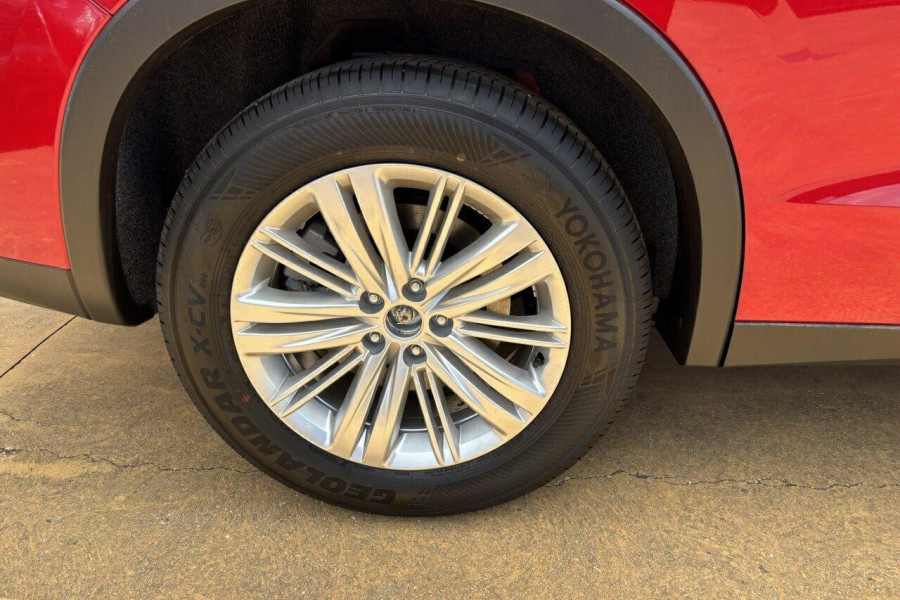 2024 Mitsubishi Outlander ZM LS SUV Image 9