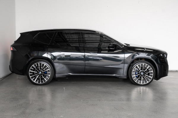 2026 BMW iX3 NA5 M Sport SUV image 3