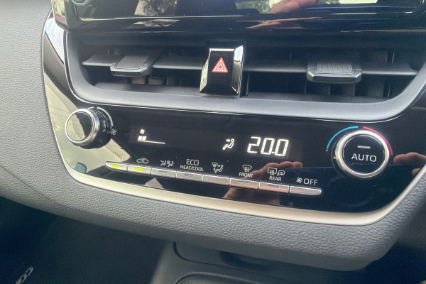 2021 Toyota Corolla ZWE211R SX Hybrid Sedan Image 14