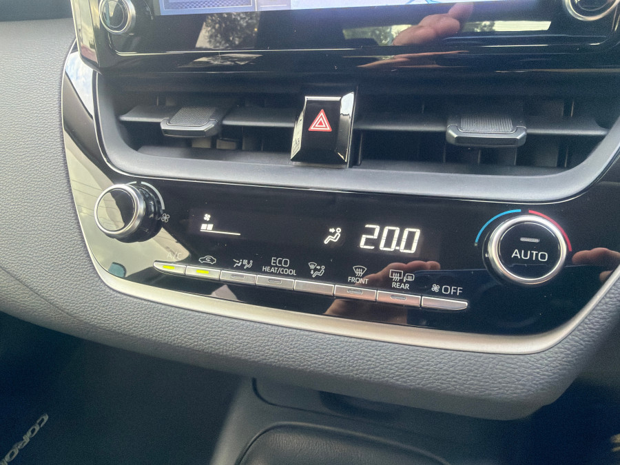 2021 Toyota Corolla ZWE211R SX Hybrid Sedan Image 14