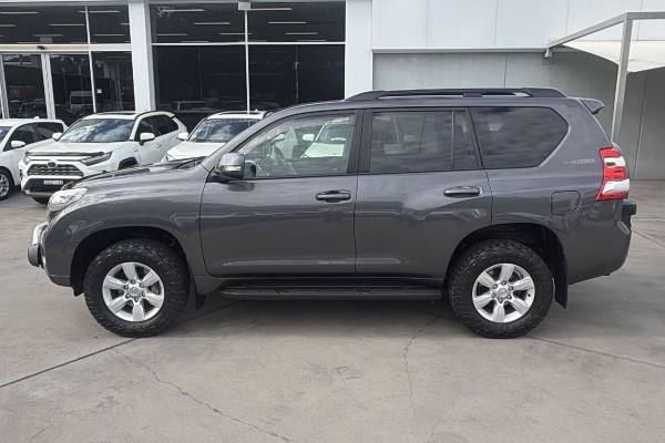 2014 Toyota LandCruiser Prado GDJ150R Altitude SUV Image 9
