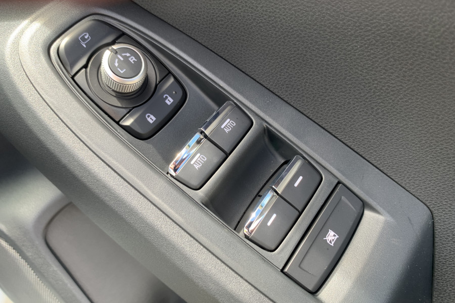 2025 Subaru Crosstrek CT20RA 2.0R SUV Image 11