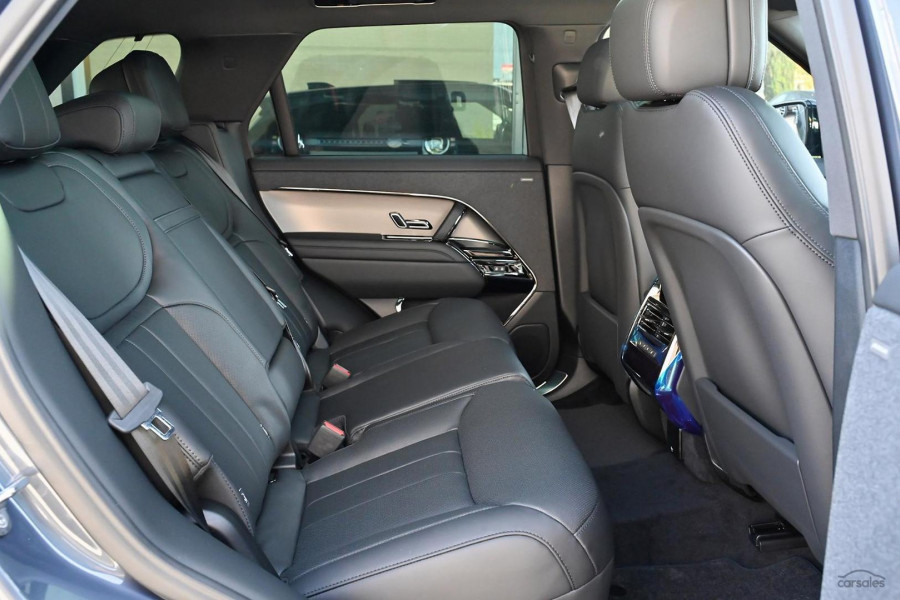 2026 Land Rover Range Rover Sport L461 D250 Dynamic SE SUV