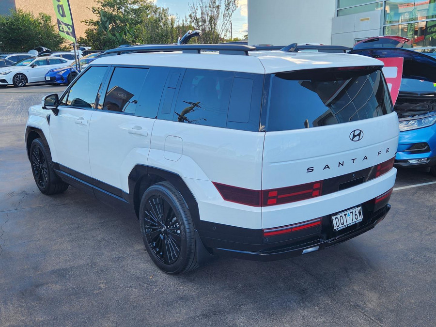 2024 MY25 Hyundai Santa Fe MX5.V1 Hybrid Calligraphy SUV Image 5