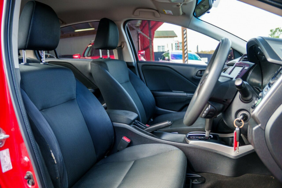 2018 MY19 Honda City GM VTi Sedan Image 15