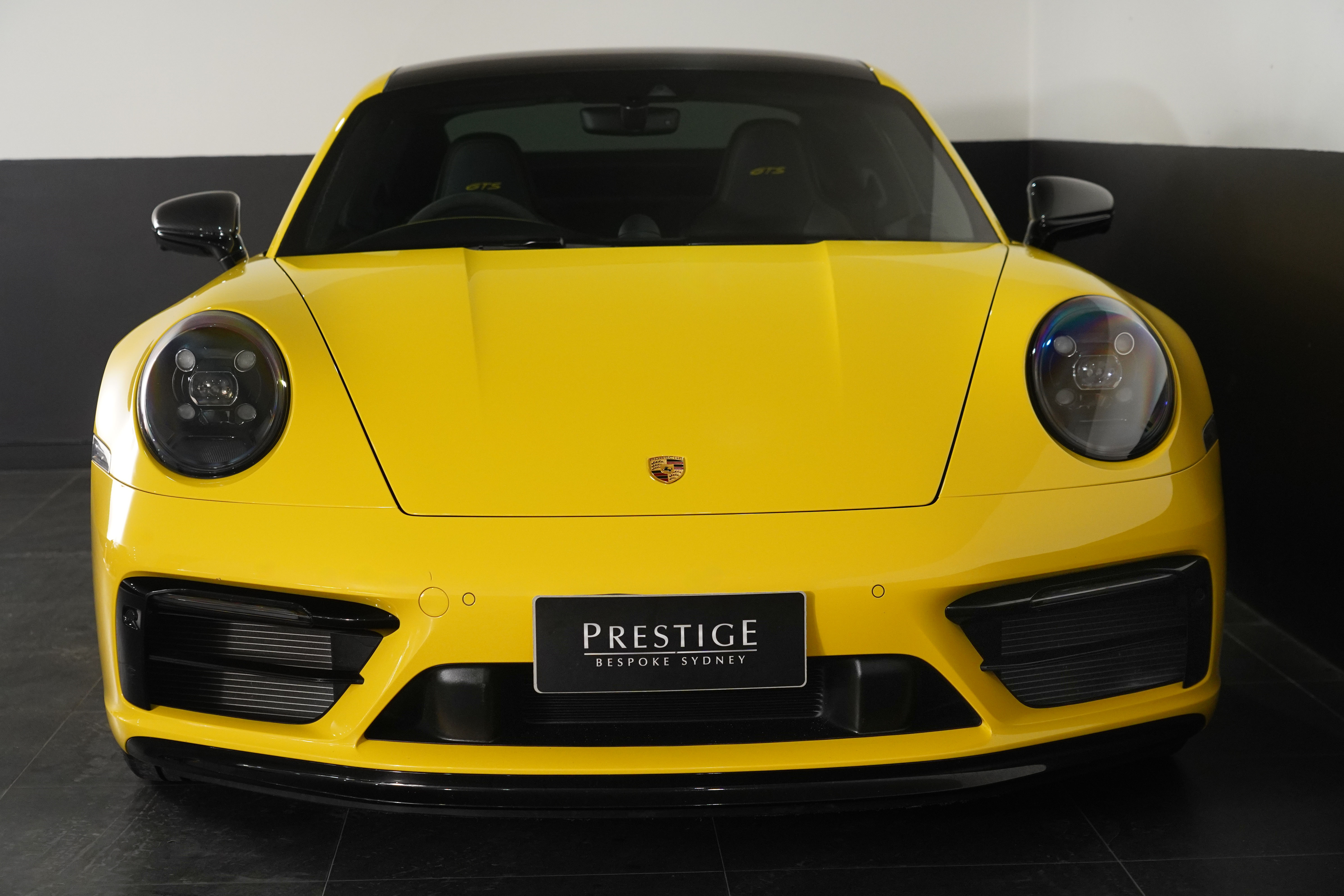 2022 Porsche 911 Carrera GTS Coupe Image 16