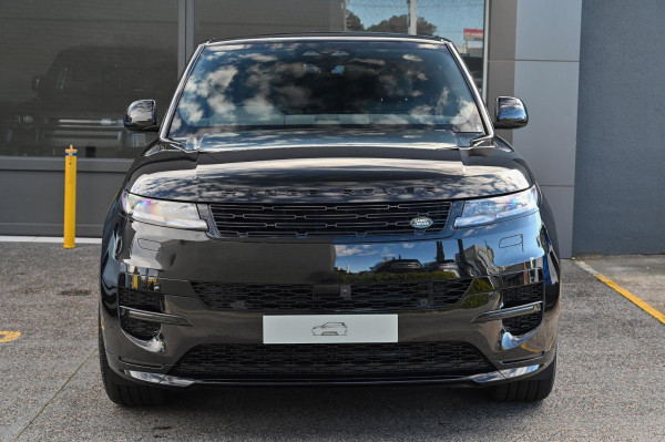 2026 Land Rover Range Rover Sport L461 D300 Dynamic SE SUV image 2