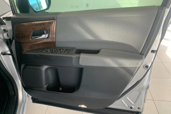 2019 Honda Odyssey 5th Gen VTi Van