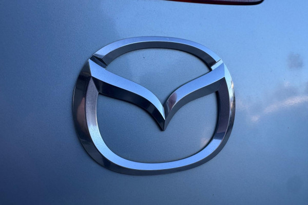 2010 Mazda 2 DE Series 2 Maxx Sedan Image 11
