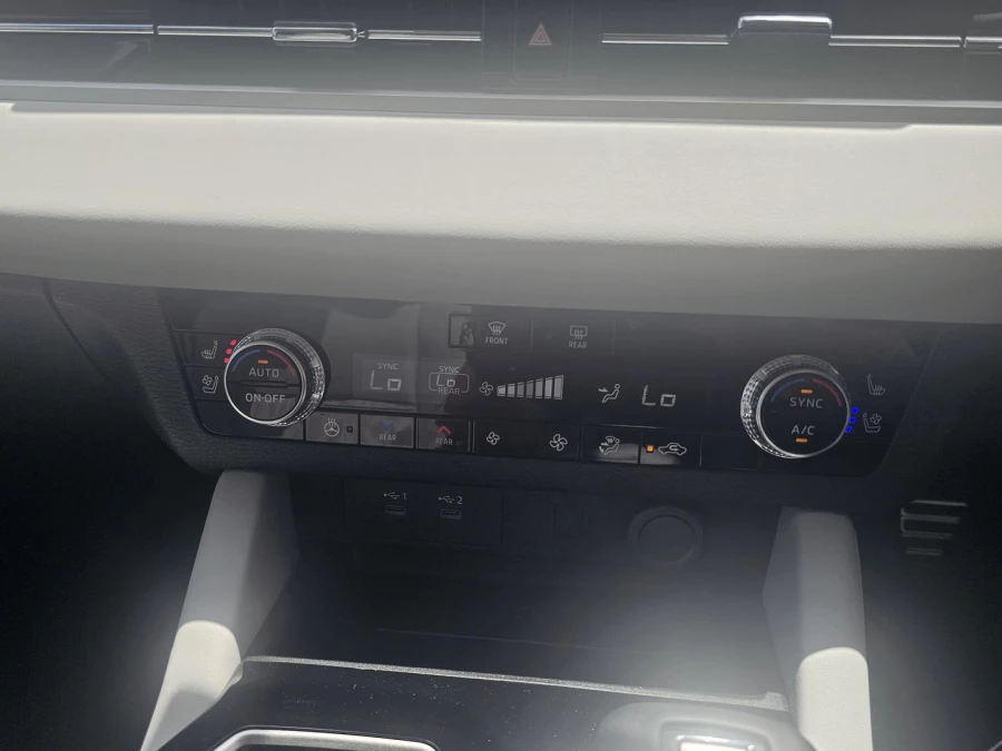 2025 Mitsubishi Outlander ZM Exceed SUV Image 25