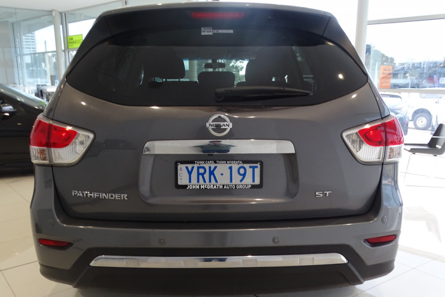 2016 MY15 Nissan Pathfinder R52 ST SUV Image 10