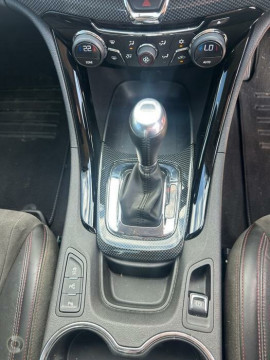 2014 Holden Ute VF SV6 Ute image 19