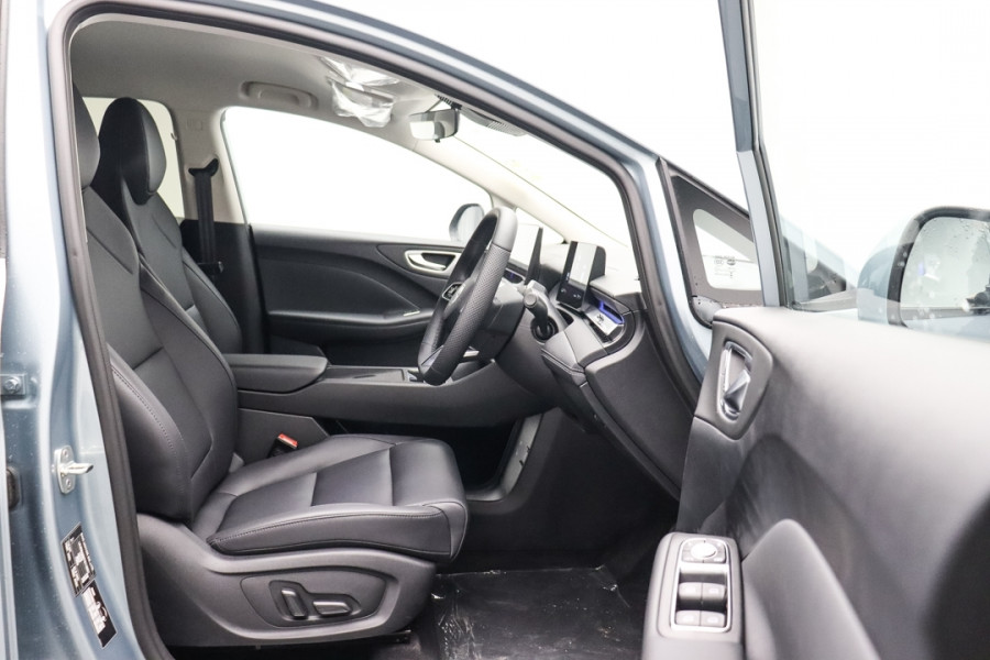 2026 MG MG4 EV Urban AH4E Essence 54 Hatch Image 15