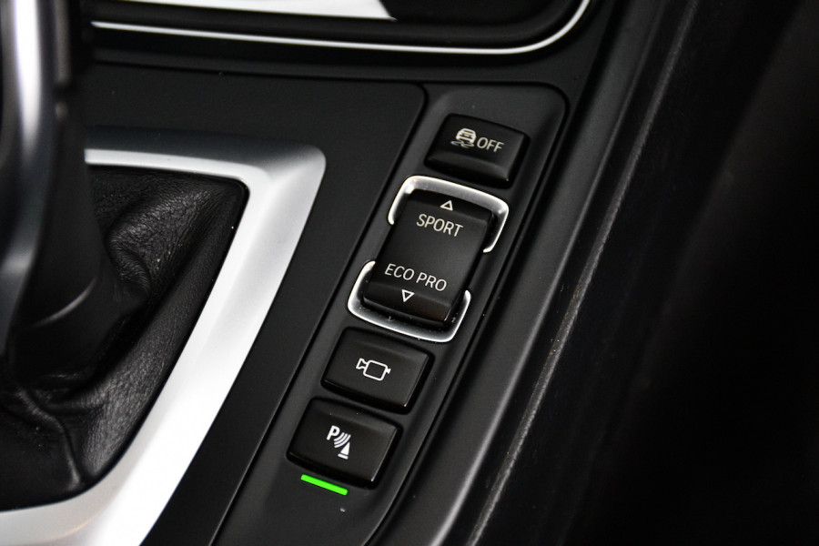 2014 BMW 3 Series F30 MY1114 328i Sedan Image 20