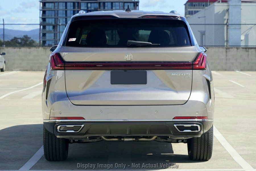2025 MG QS IS31 Essence SUV Image 3