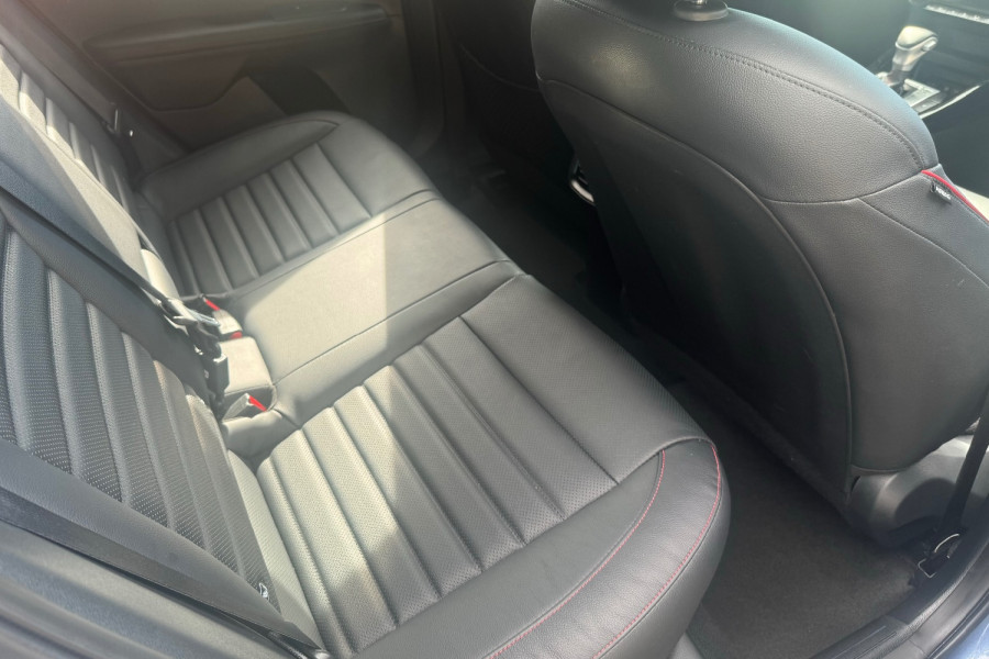 2021 MY1  Kia Cerato BD GT Hatch Image 13